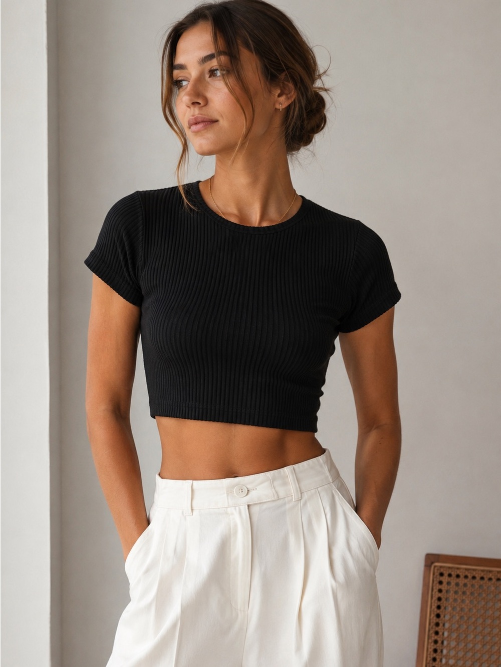 The Frankie Shop Black Ribbed Ultra Crop Baby Tee Top Sz Small